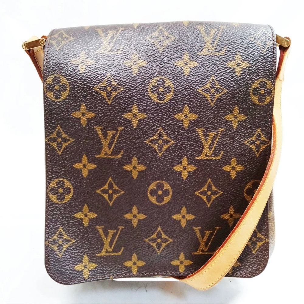 Louis Vuitton Musette Salsa Short Shoulder Bag